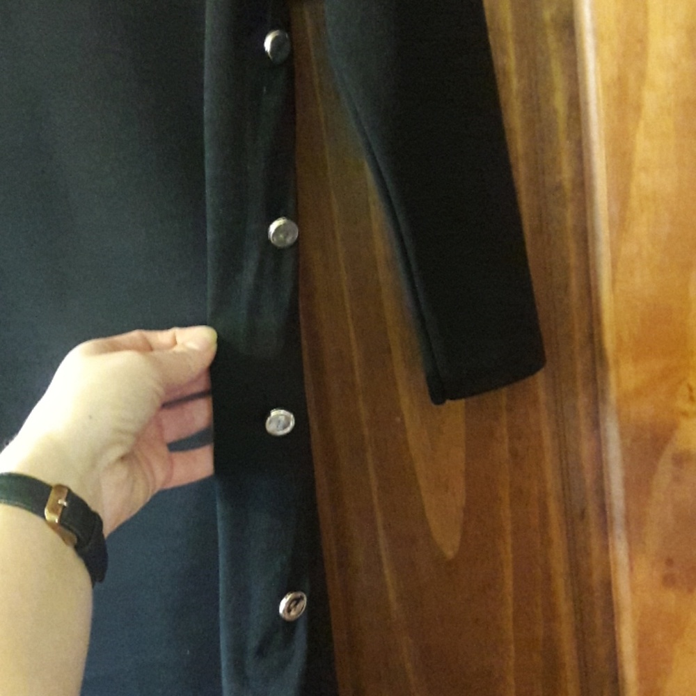 Dress - Picture 2 of 4